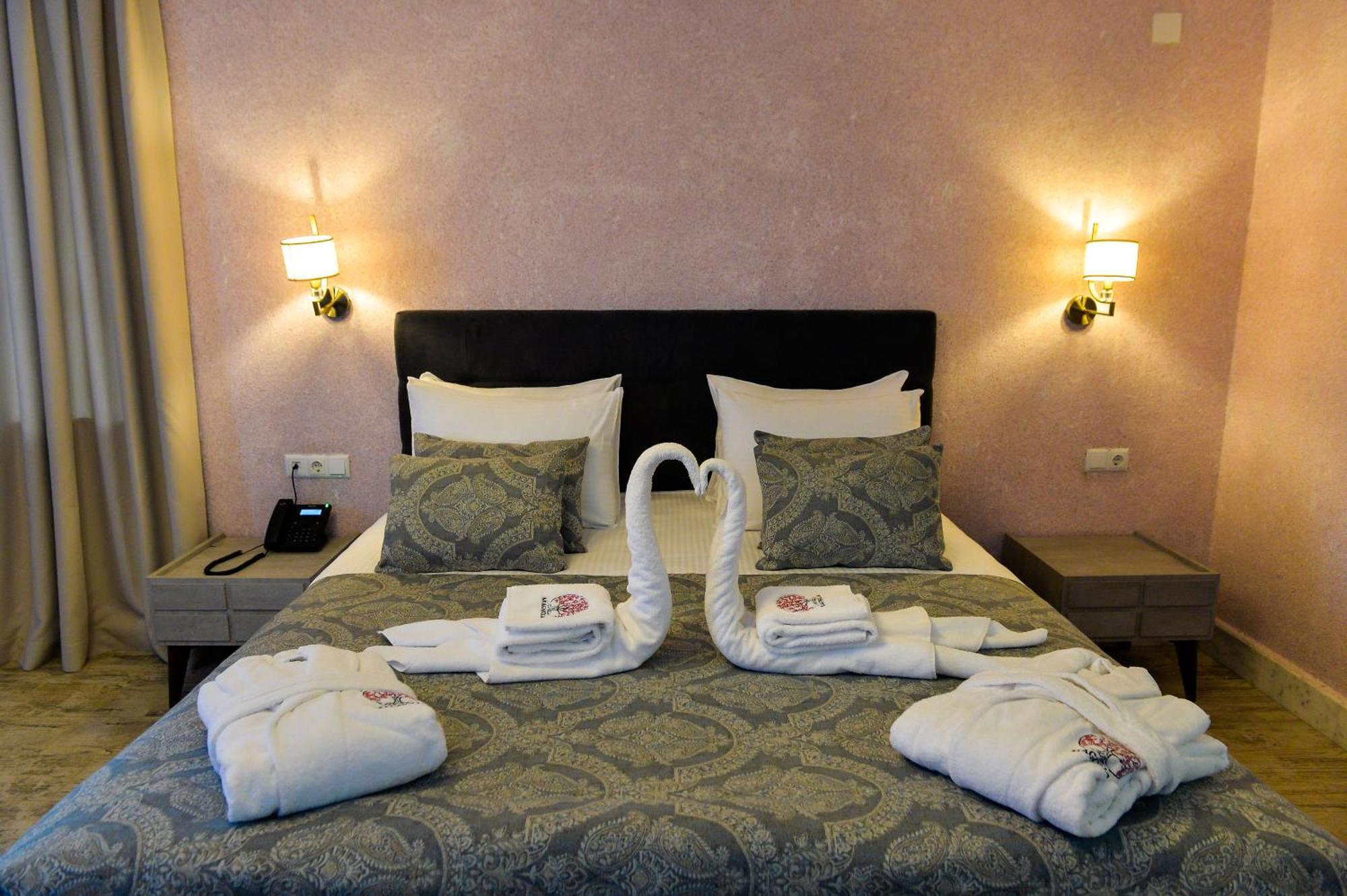 Hotel Magnolia In The City Centre Kutaisi Exterior foto